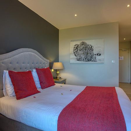 Hotel & Restaurant Le Meysset Sarlat-la-Caneda Bagian luar foto