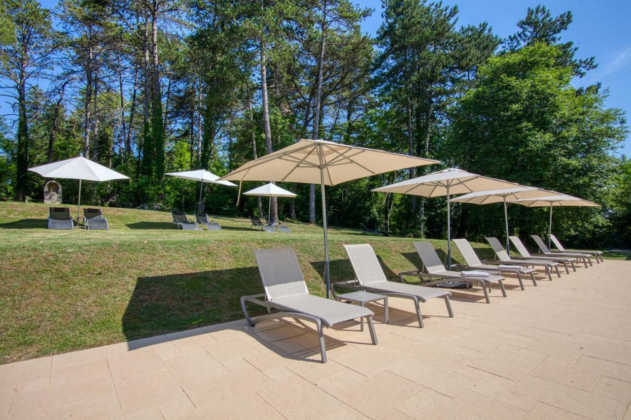 Hotel & Restaurant Le Meysset Sarlat-la-Caneda Bagian luar foto
